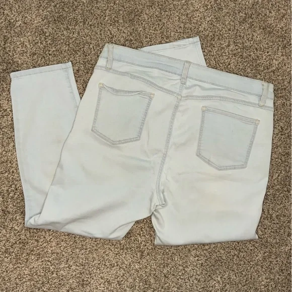 Buffalo David Bitton Jeans - Picture 5 of 5